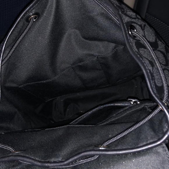 COACH BACKPACK 110% AUTHENTIC - Picture 4 of 8